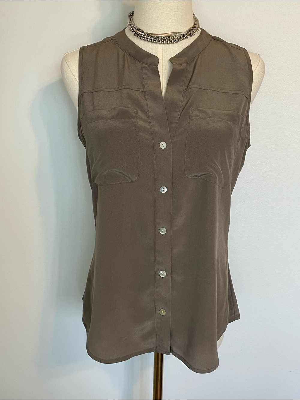 SILK :: gray sleeveless blouse - Max Studio